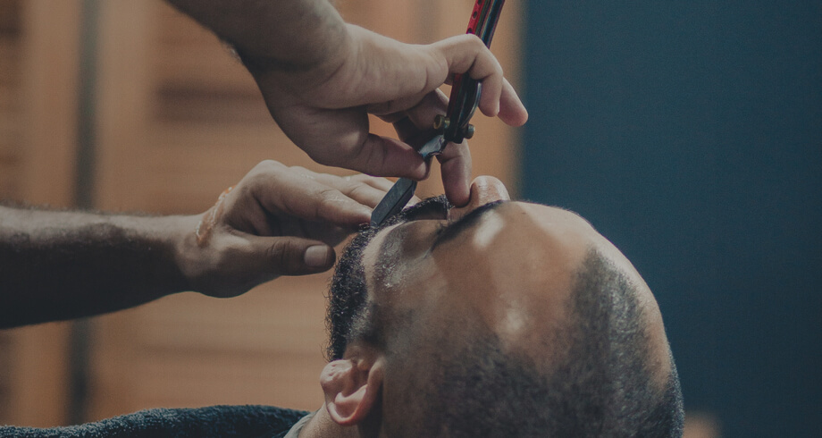 Cum îți crești barba de la zero: ghid pentru primele săptămâni