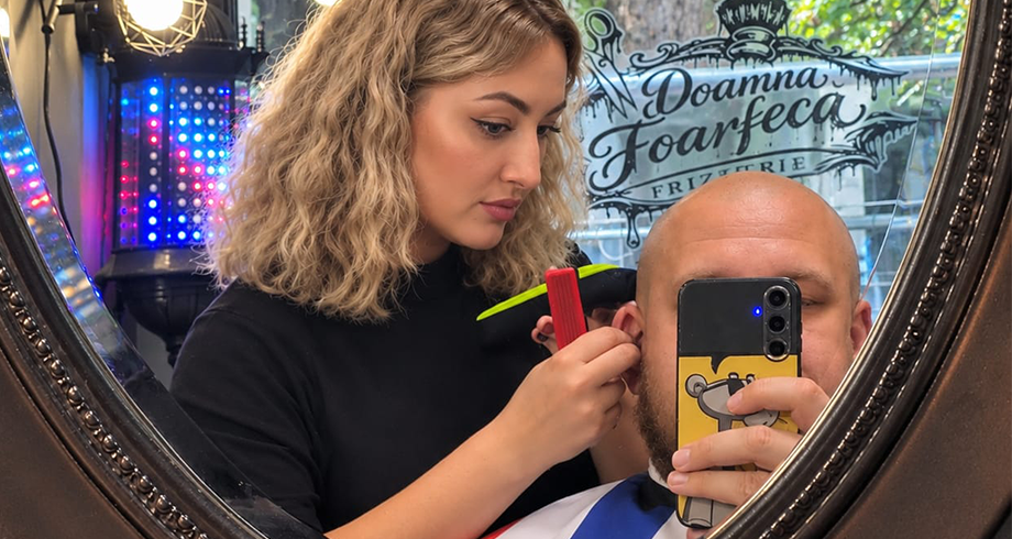 Tunsori scurte pentru bărbați: ce porți vara asta ca să-ți fie răcoare (și bine)